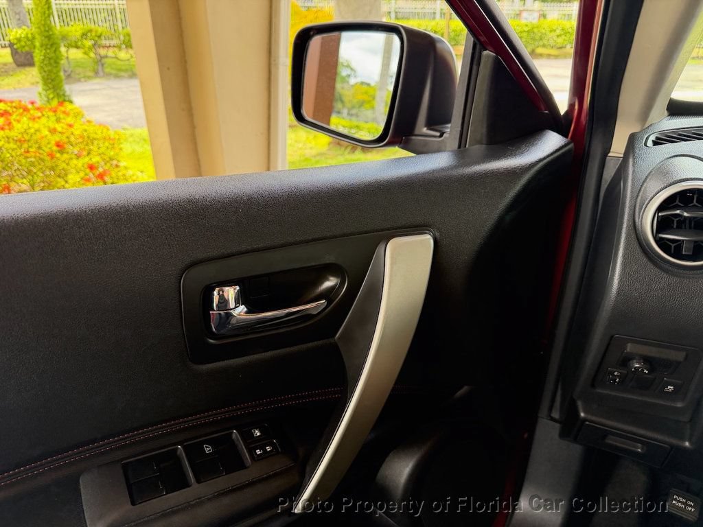 Used 2012 Nissan Rogue SL FWD image 51