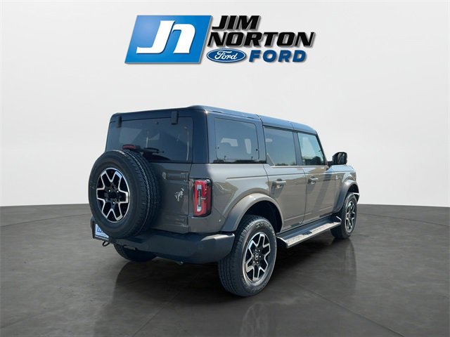 New 2025 Ford Bronco Outer Banks image 3