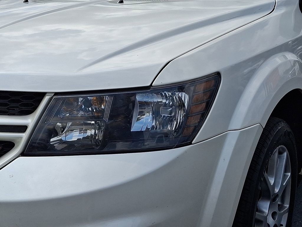 Used 2016 Dodge Journey R/T image 9