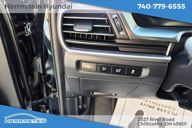 Used 2025 Kia Telluride S AWD/4WD image 16