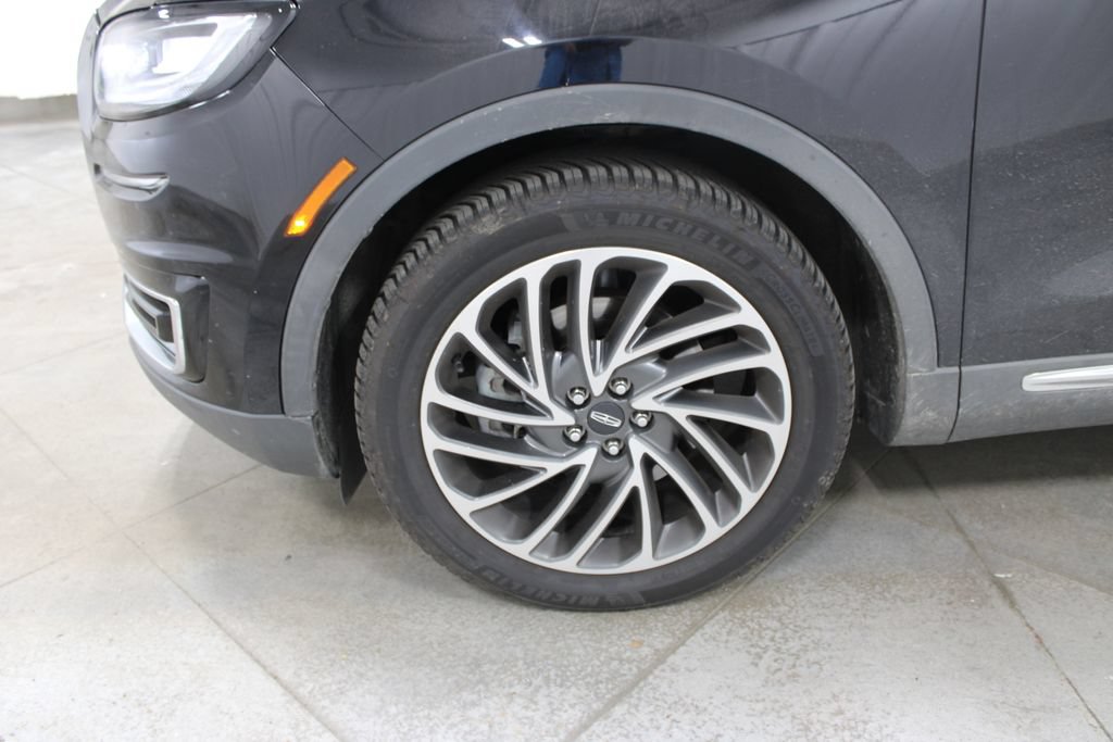 Used 2019 Lincoln Nautilus Reserve w/ Cargo Utility Package AWD/4WD image 12