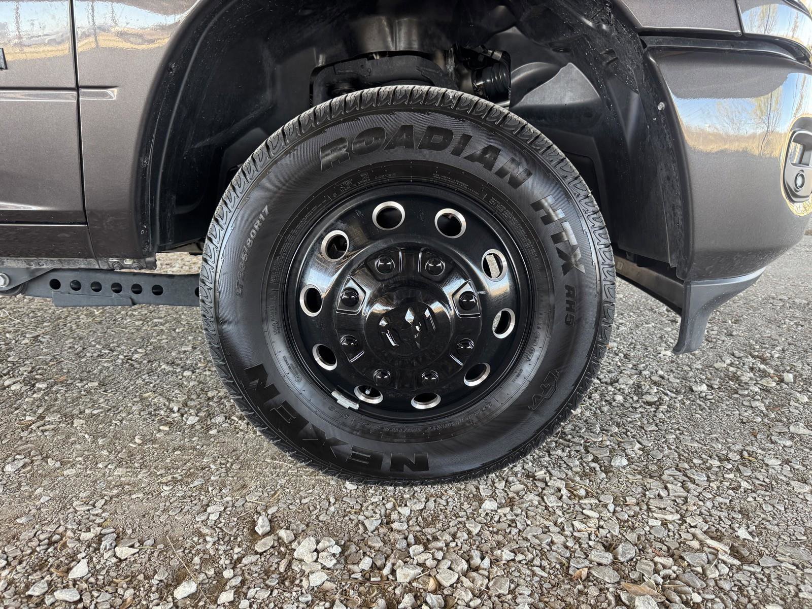 Used 2025 RAM 3500 Lone Star image 46