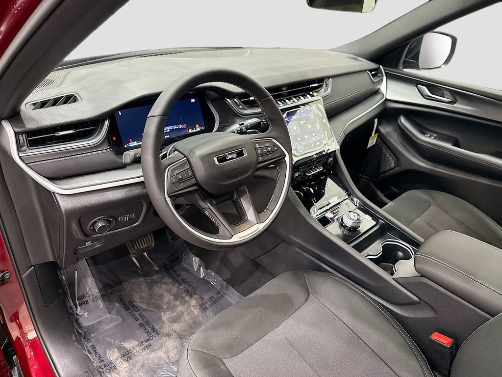 New 2025 Jeep Grand Cherokee L Laredo w/ Luxury Tech Group I image 24