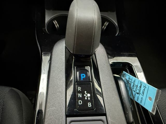 Used 2025 Toyota Prius LE FWD image 20