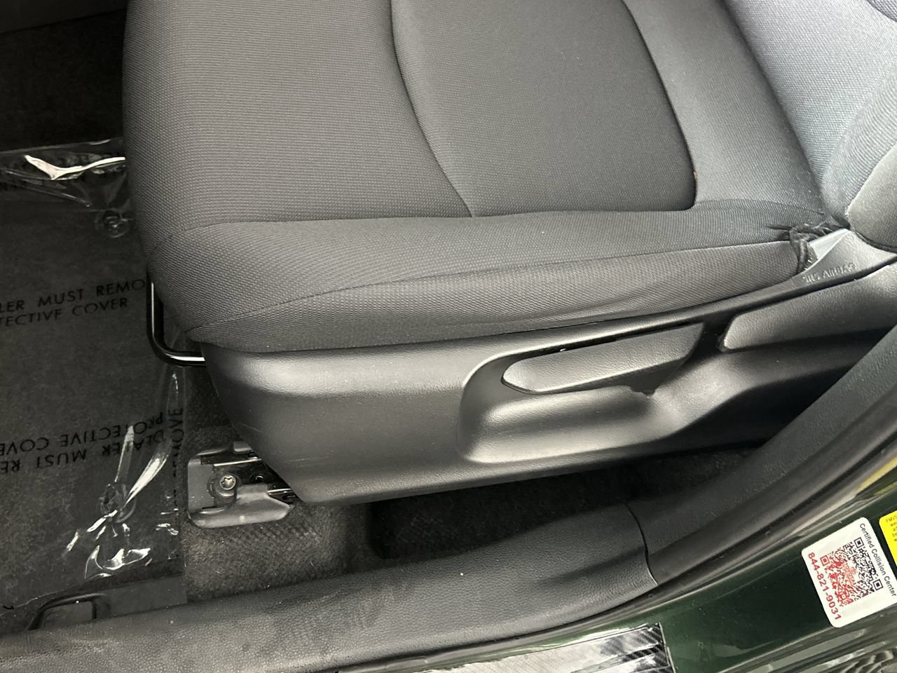 Used 2024 Toyota Corolla Cross LE w/ Moonroof Package FWD image 21