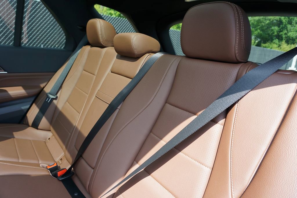 Certified 2025 Mercedes-Benz GLE 350 4MATIC image 47