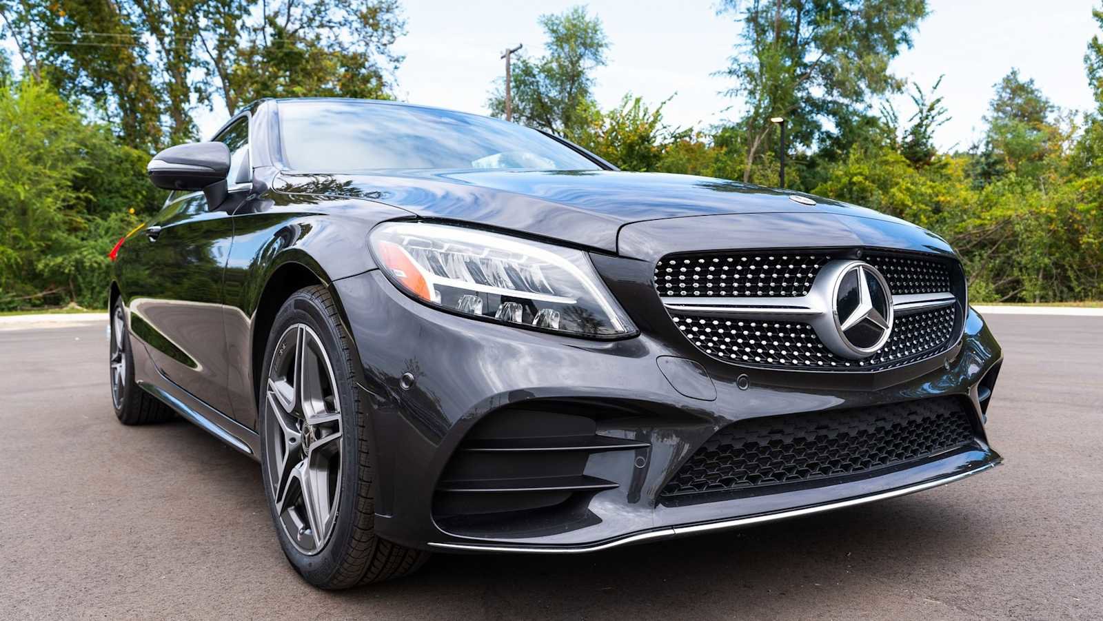 Certified 2023 Mercedes-Benz C 300 4MATIC Coupe image 3