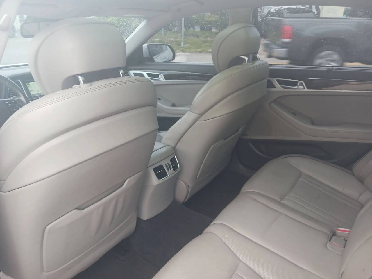 Used 2015 Hyundai Genesis 3.8 w/ Option Group 03 RWD image 20