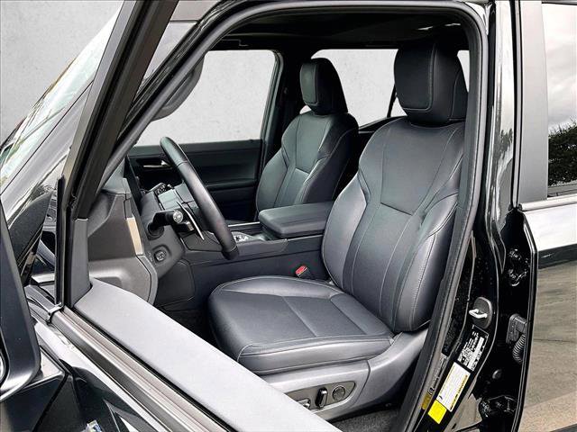 Used 2025 Lexus GX 550 image 27