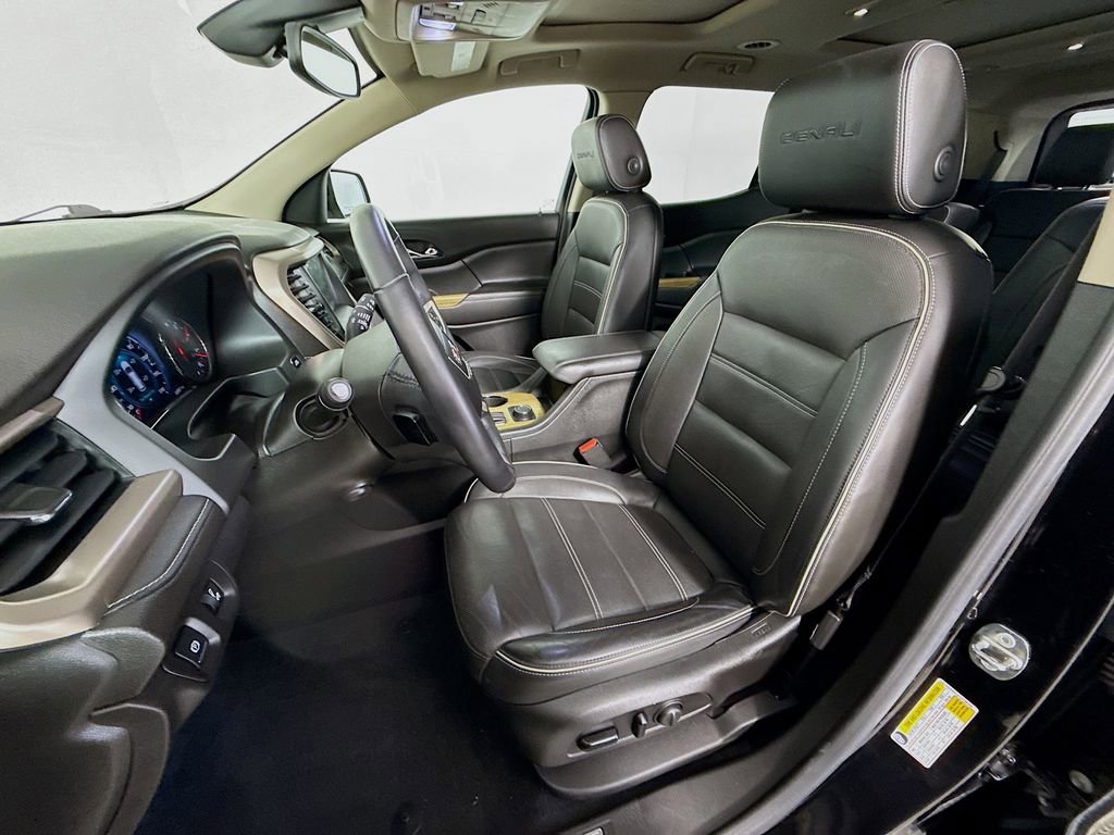 Used 2018 GMC Acadia Denali w/ Technology Package image 22