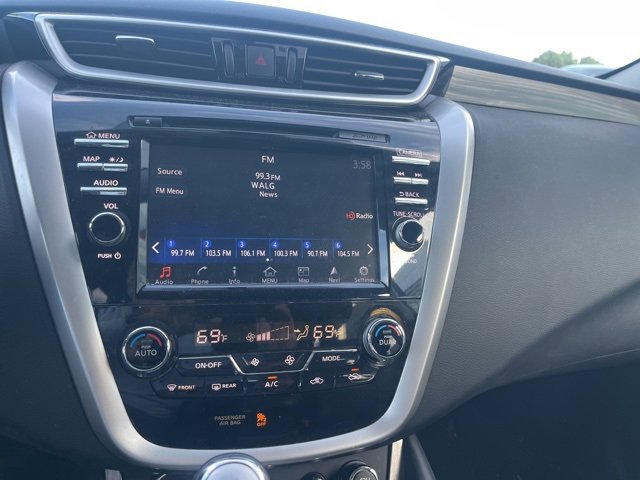 Used 2015 Nissan Murano Platinum w/ Platinum Technology Package image 18