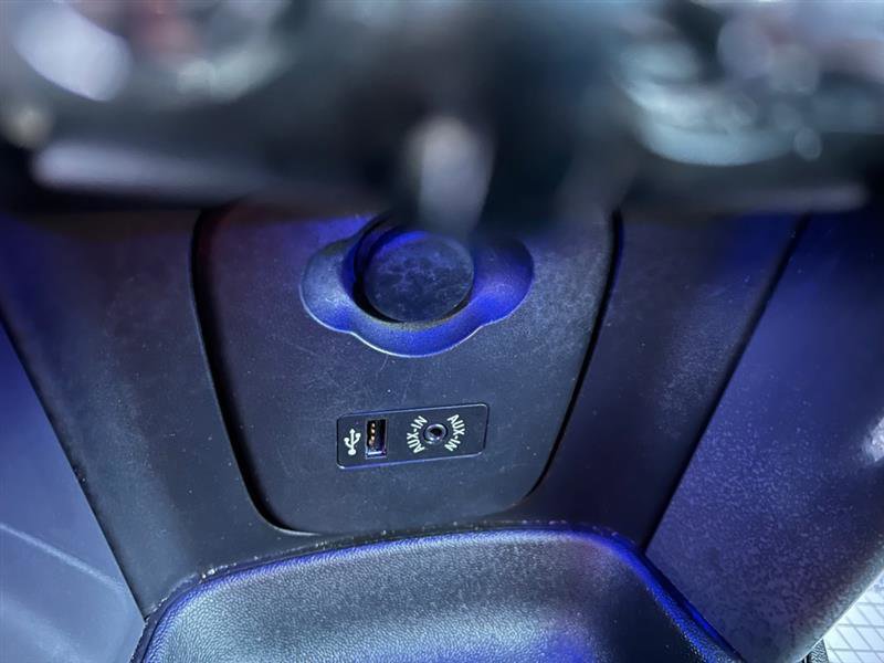 Used 2015 MINI Cooper 4-Door Hardtop FWD image 30