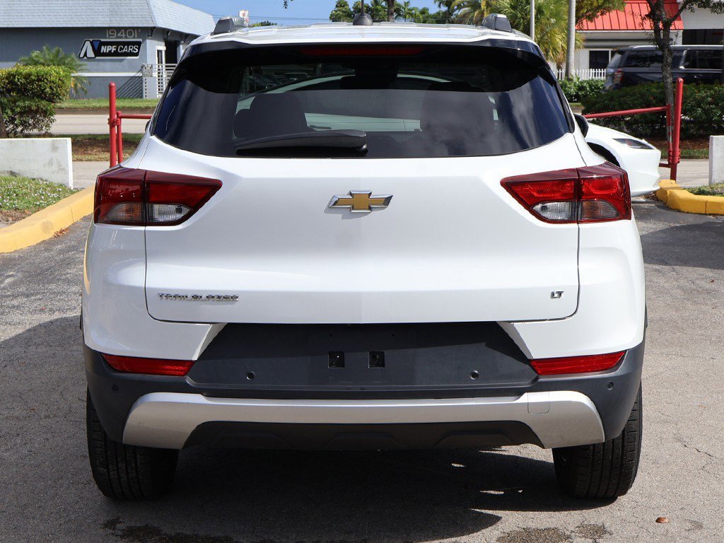 Used 2021 Chevrolet TrailBlazer LT w/ Premium Seating Package image 12