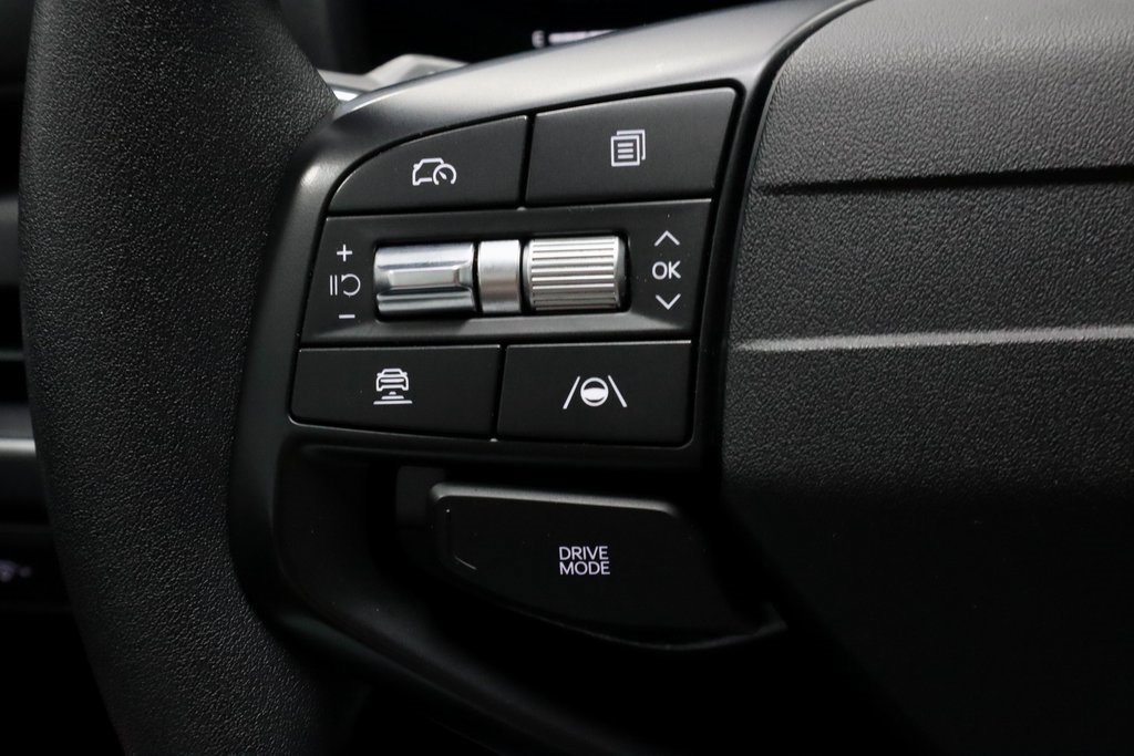 Used 2025 Kia K4 LXS image 26