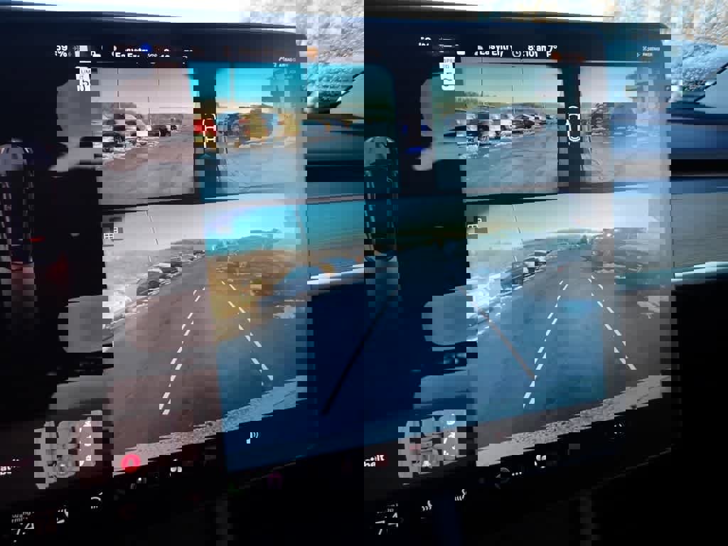 Used 2024 Tesla Model Y Long Range image 11