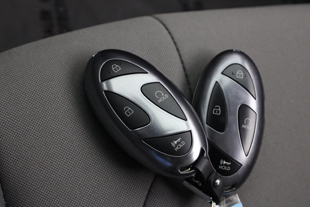 Certified 2026 Hyundai Elantra Sport FWD image 31