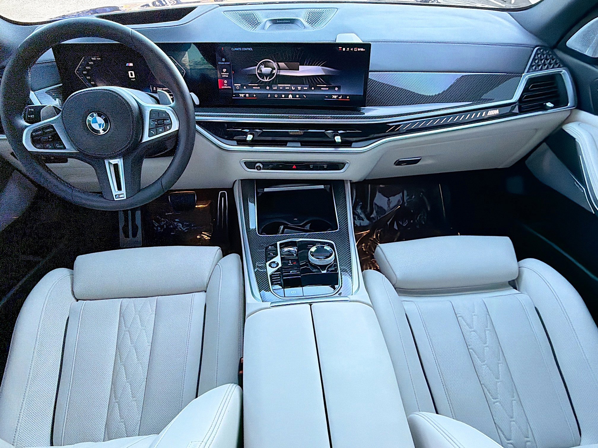 Used 2025 BMW X5 M60i image 15