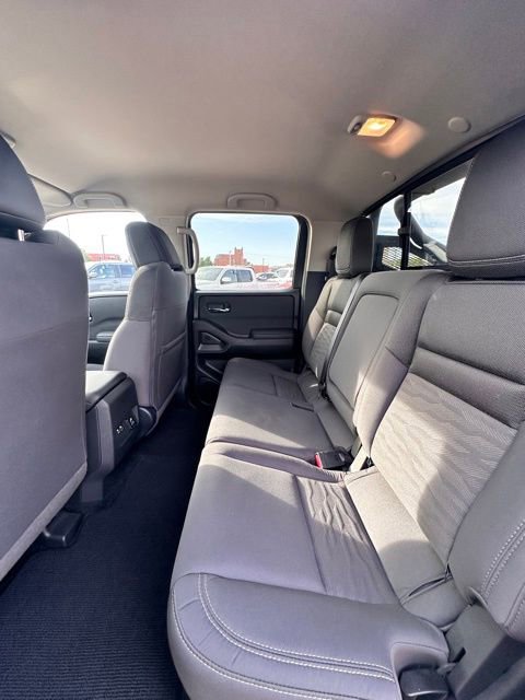 Certified 2024 Nissan Frontier SV w/ Hardbody Edition image 29