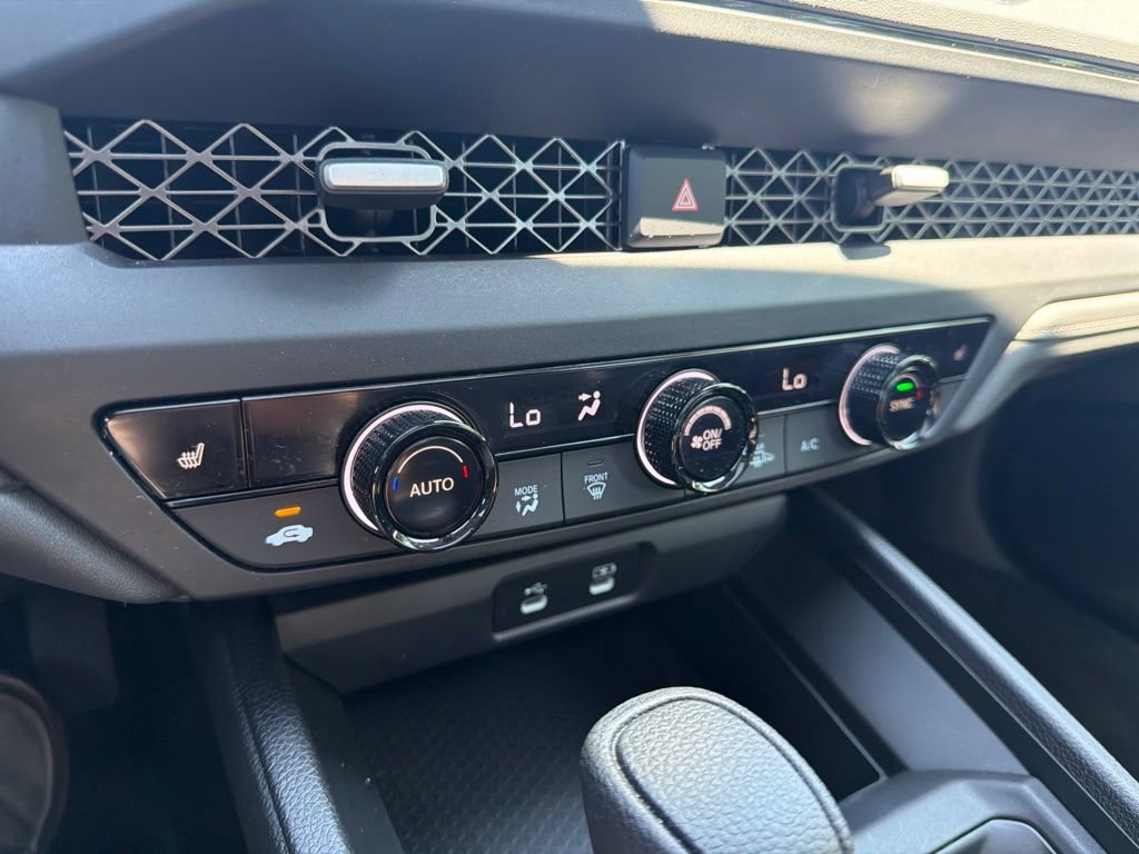 Certified 2024 Honda Accord EX image 31