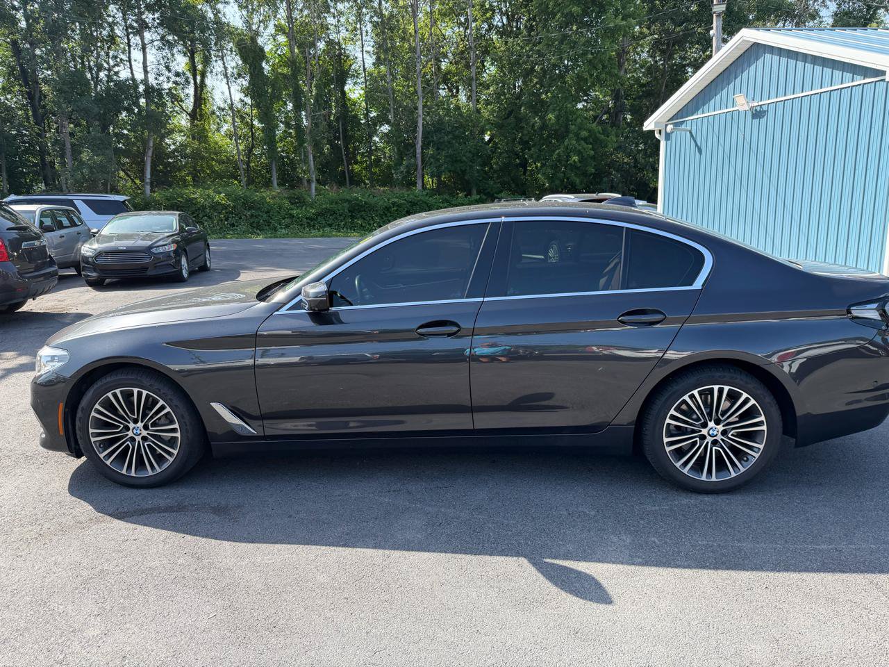 Used 2020 BMW 530i xDrive w/ Premium Package AWD/4WD image 8