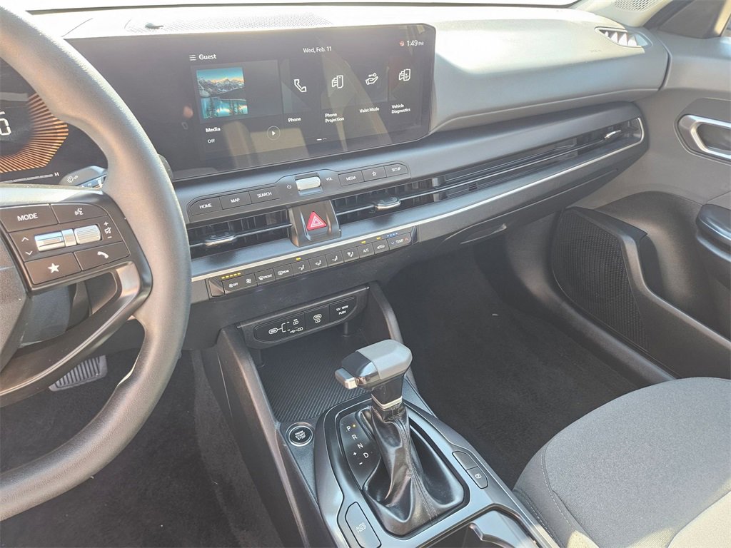 Used 2025 Kia K4 LXS image 20