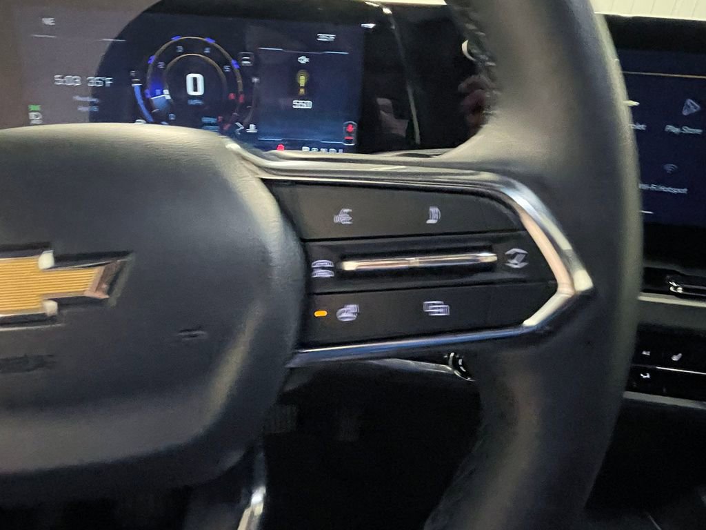 Used 2026 Chevrolet Equinox LT image 37