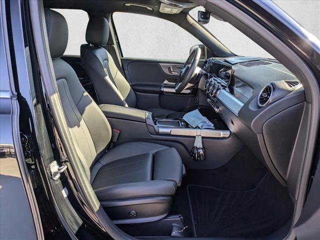 Certified 2025 Mercedes-Benz GLB 250 4MATIC image 22