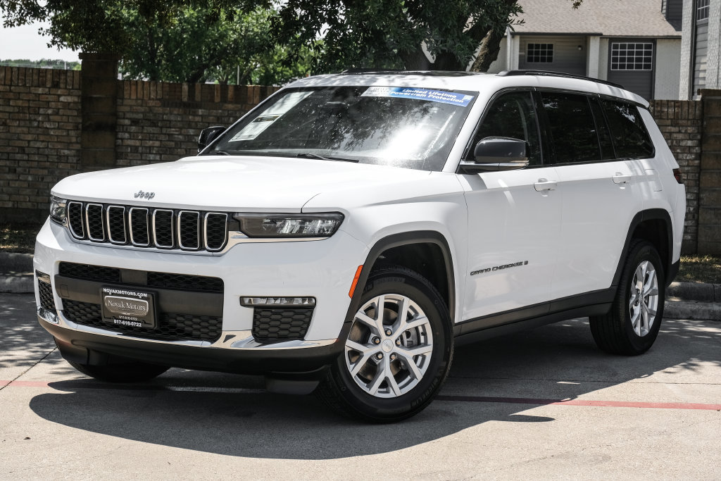 Used 2023 Jeep Grand Cherokee L Limited AWD/4WD image 12