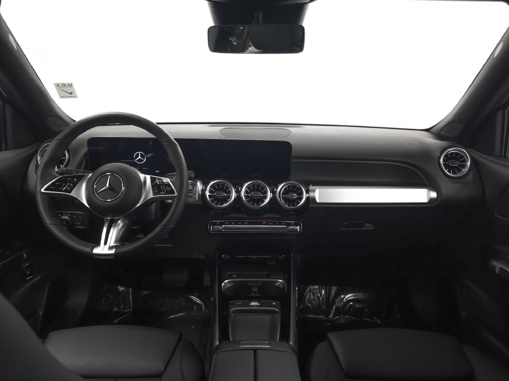 Certified 2026 Mercedes-Benz GLB 250 4MATIC image 24