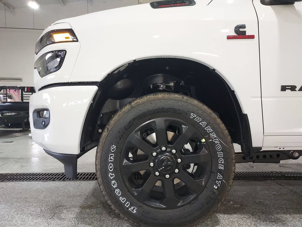 New 2026 RAM 2500 Big Horn AWD/4WD image 16