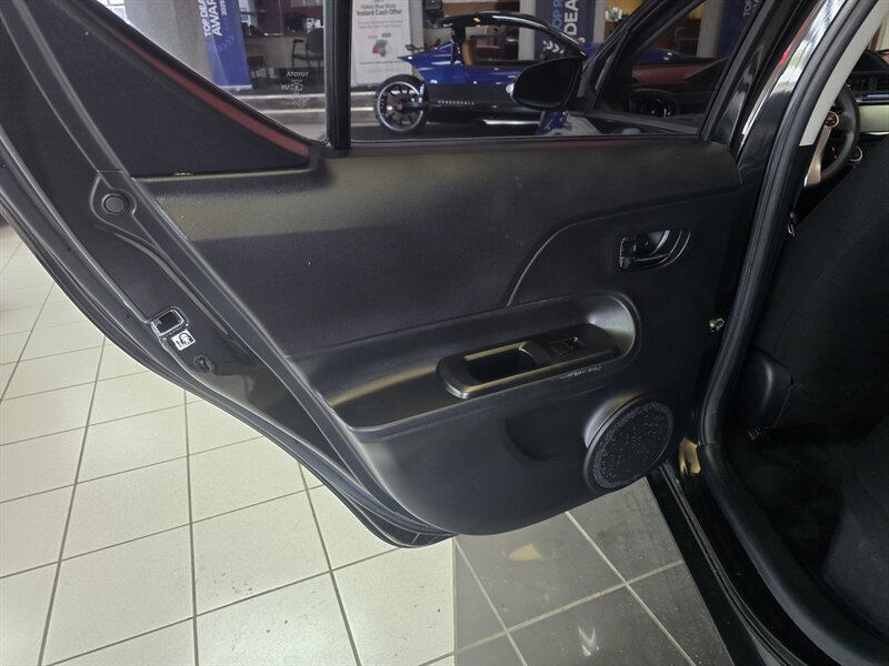 Used 2015 Toyota Prius C Two FWD image 10