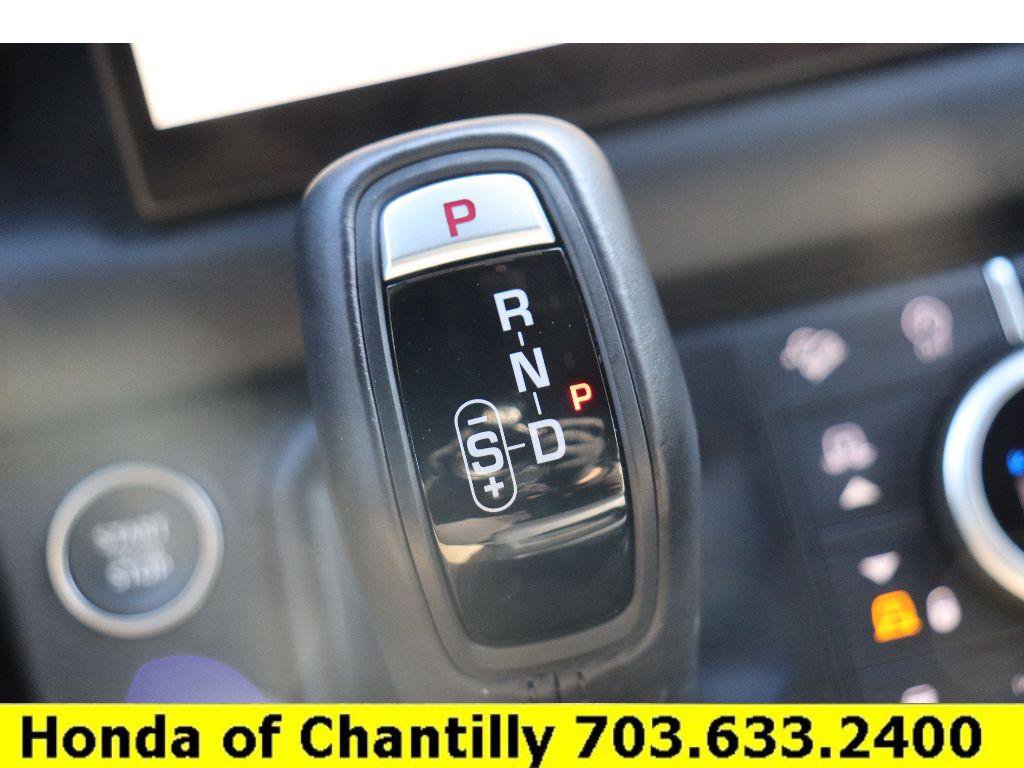 Used 2024 Land Rover Defender 110 X image 16