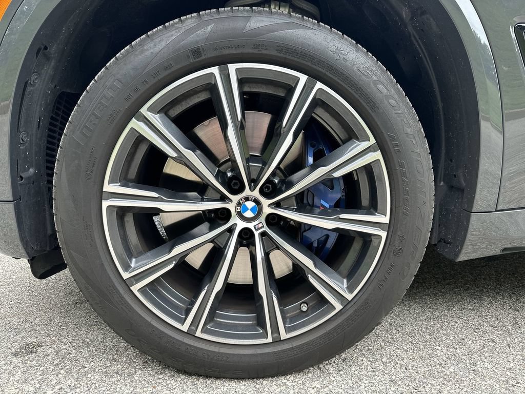 Used 2022 BMW X5 M50i w/ Premium Package AWD/4WD image 31