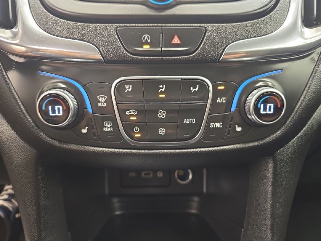 Used 2024 Chevrolet Equinox LT FWD image 24