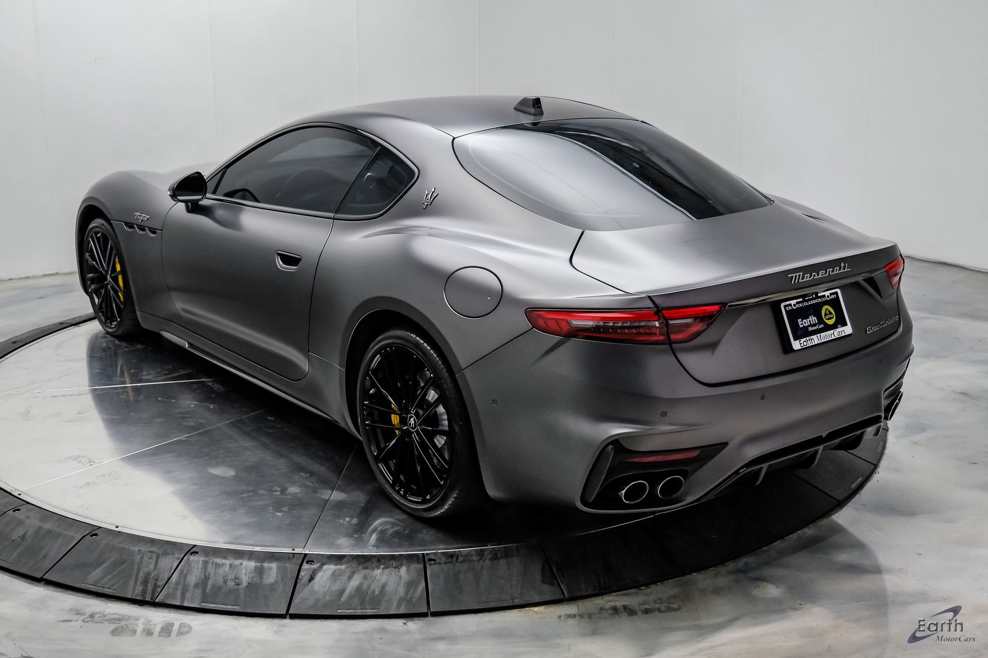 Used 2024 Maserati GranTurismo Trofeo AWD/4WD image 14