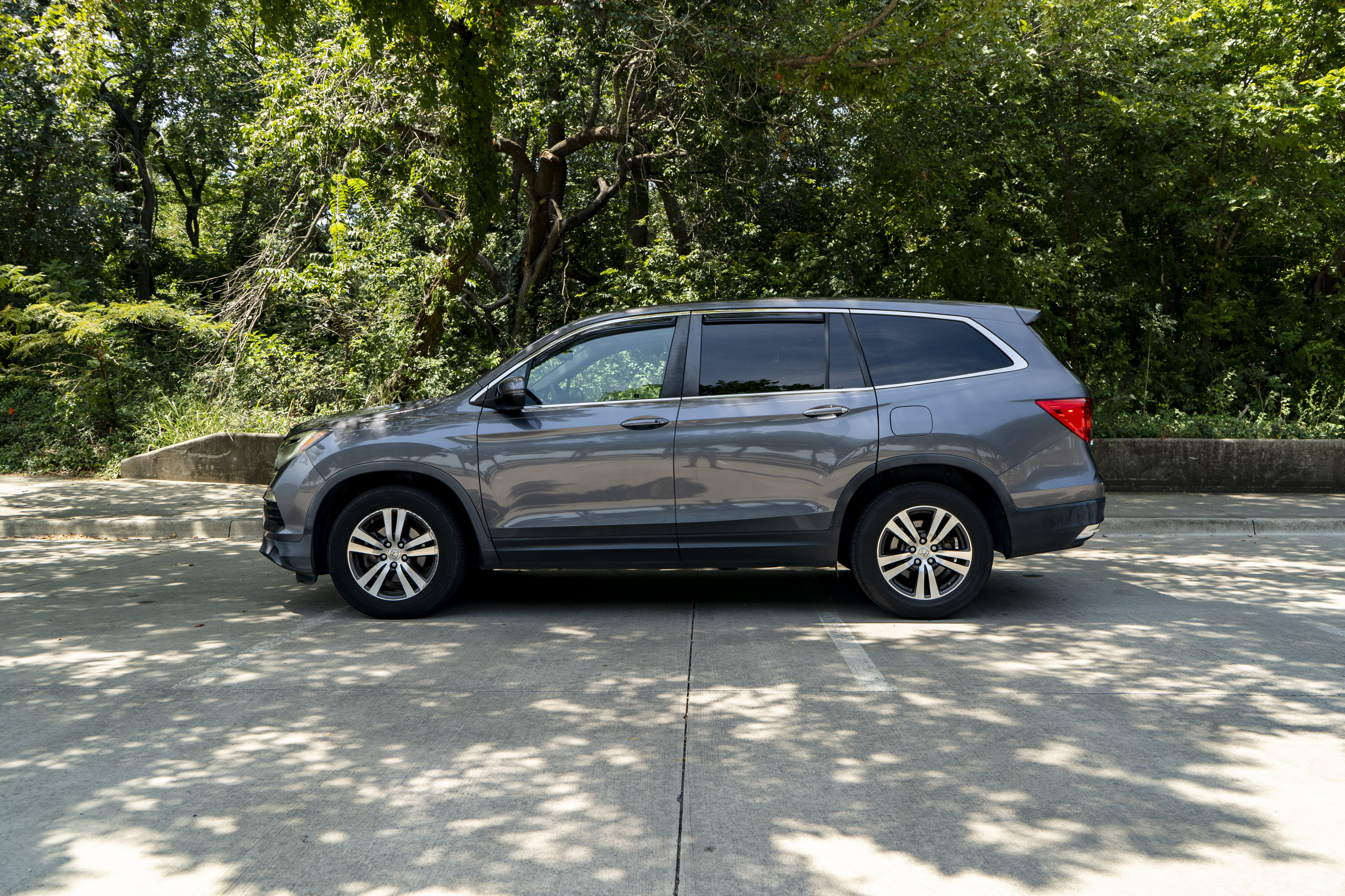 Used 2017 Honda Pilot EX-L image 6