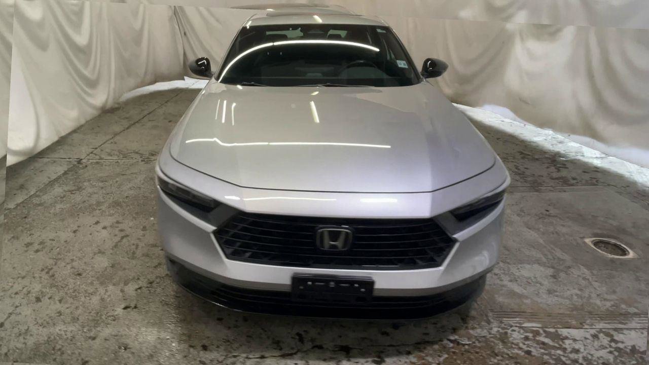 Certified 2024 Honda Accord Sport image 3