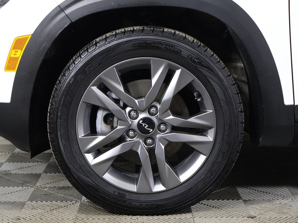 Used 2023 Kia Seltos S w/ Navigation Package image 21