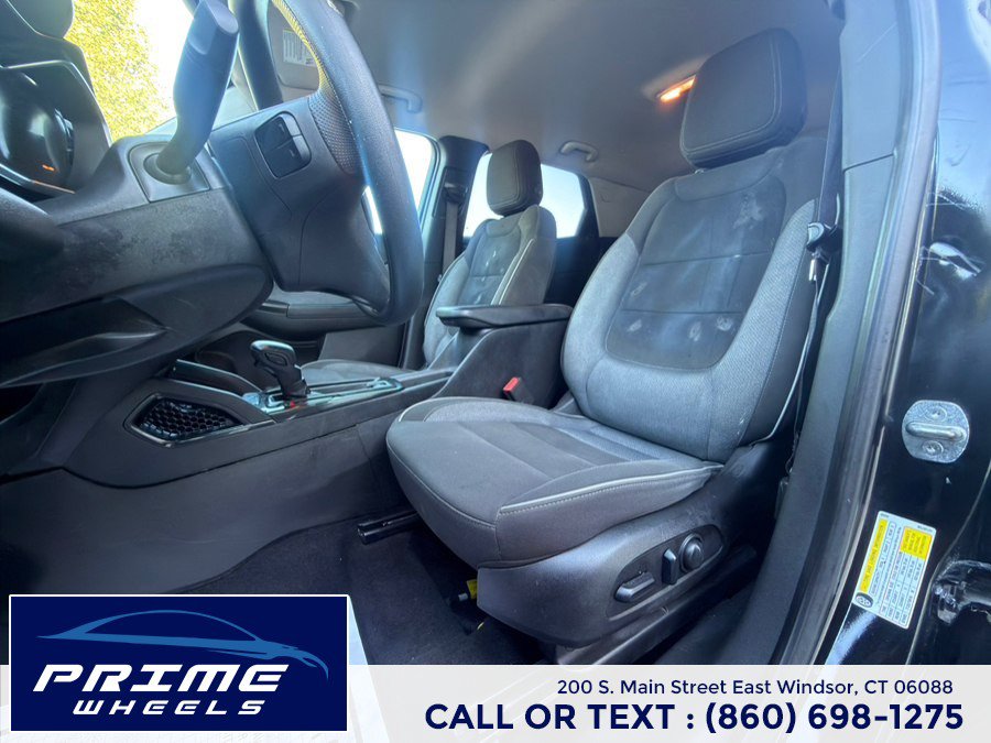 Used 2023 Chevrolet TrailBlazer LT w/ Convenience Package AWD/4WD image 10