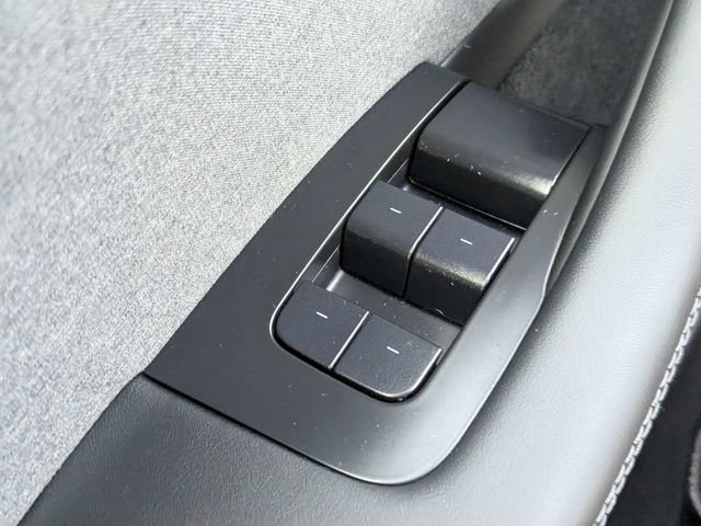 Used 2024 Tesla Model 3 Standard Range RWD image 27