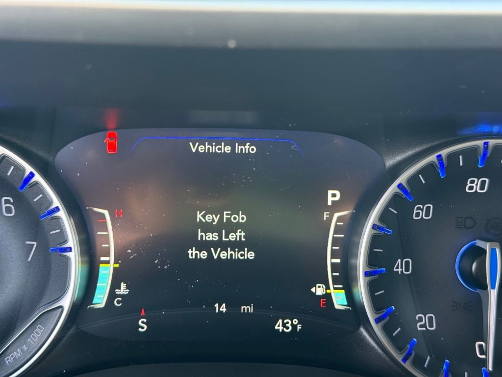 New 2026 Chrysler Pacifica Select w/ S Appearance Package image 16