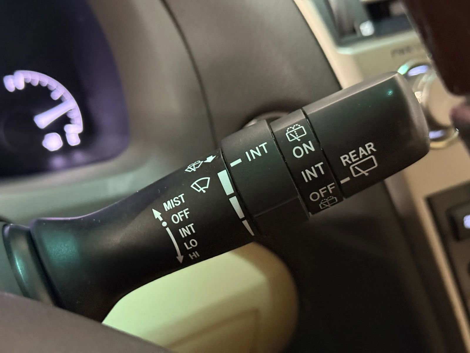 Used 2013 Lexus RX 350 AWD w/ Premium Pkg image 27