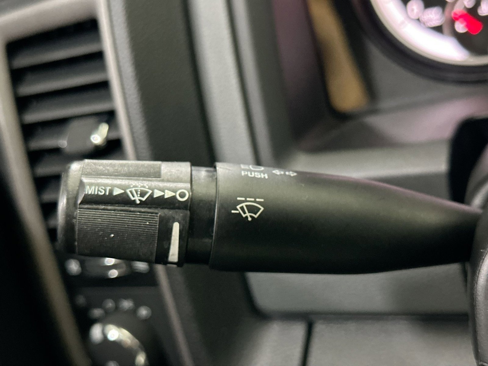 Used 2016 RAM 1500 Express image 28