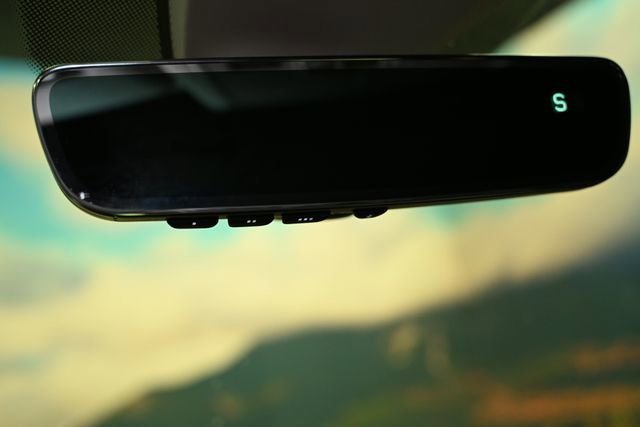 Used 2022 Volkswagen Atlas SEL Premium image 47