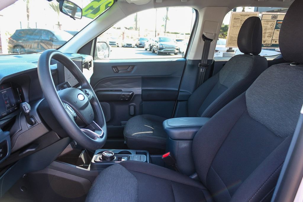 Used 2025 Ford Maverick XL w/ Equipment Group 102A image 22