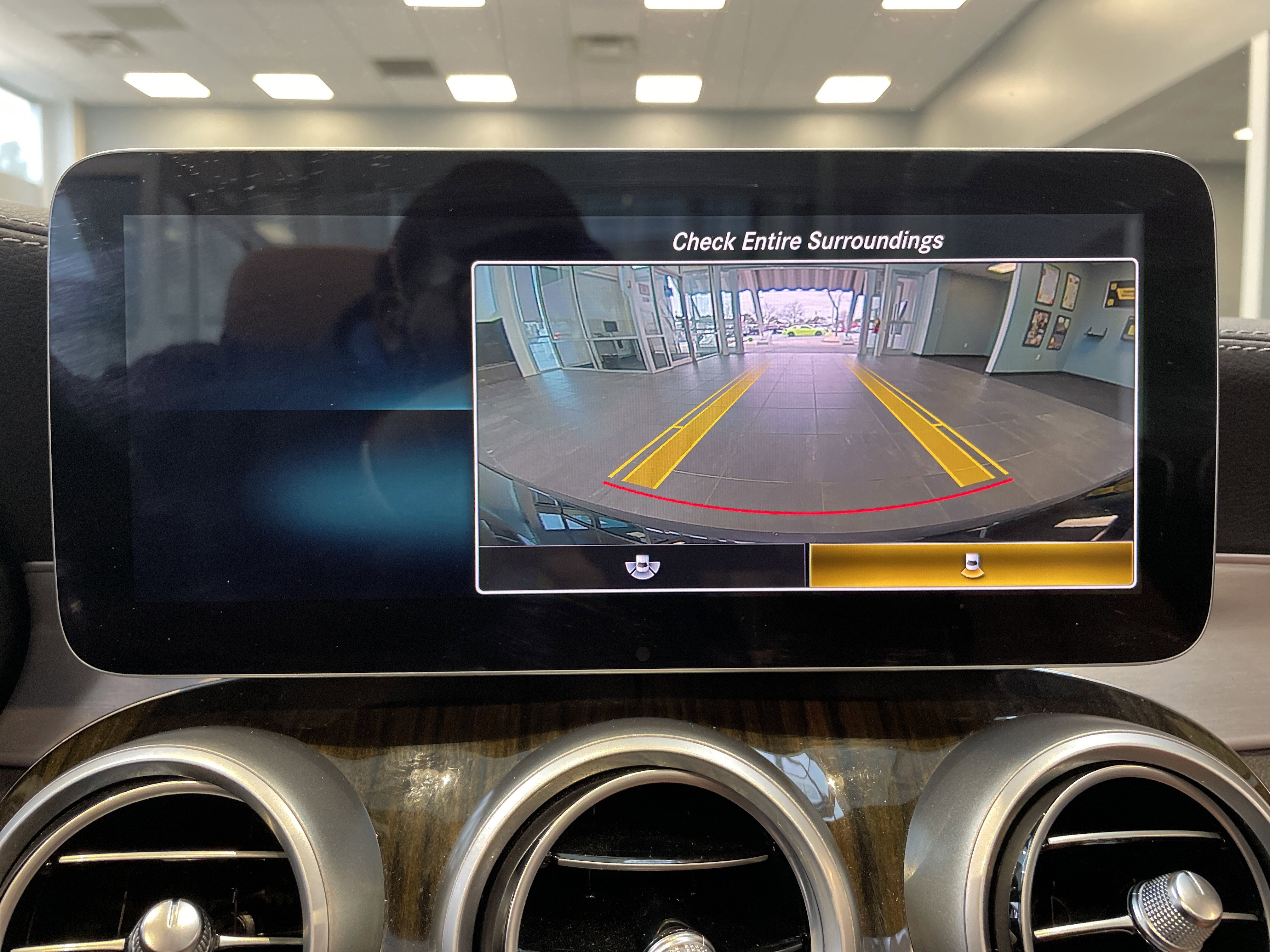 Used 2020 Mercedes-Benz C 300 4MATIC Cabriolet image 29