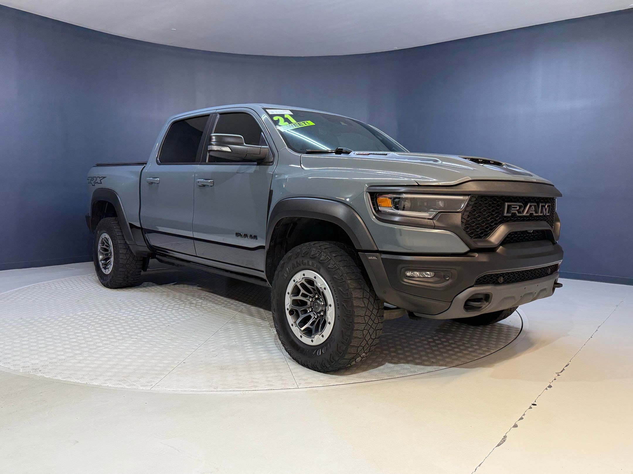 Used 2021 RAM 1500 TRX w/ TRX Lanuch Edition image 7