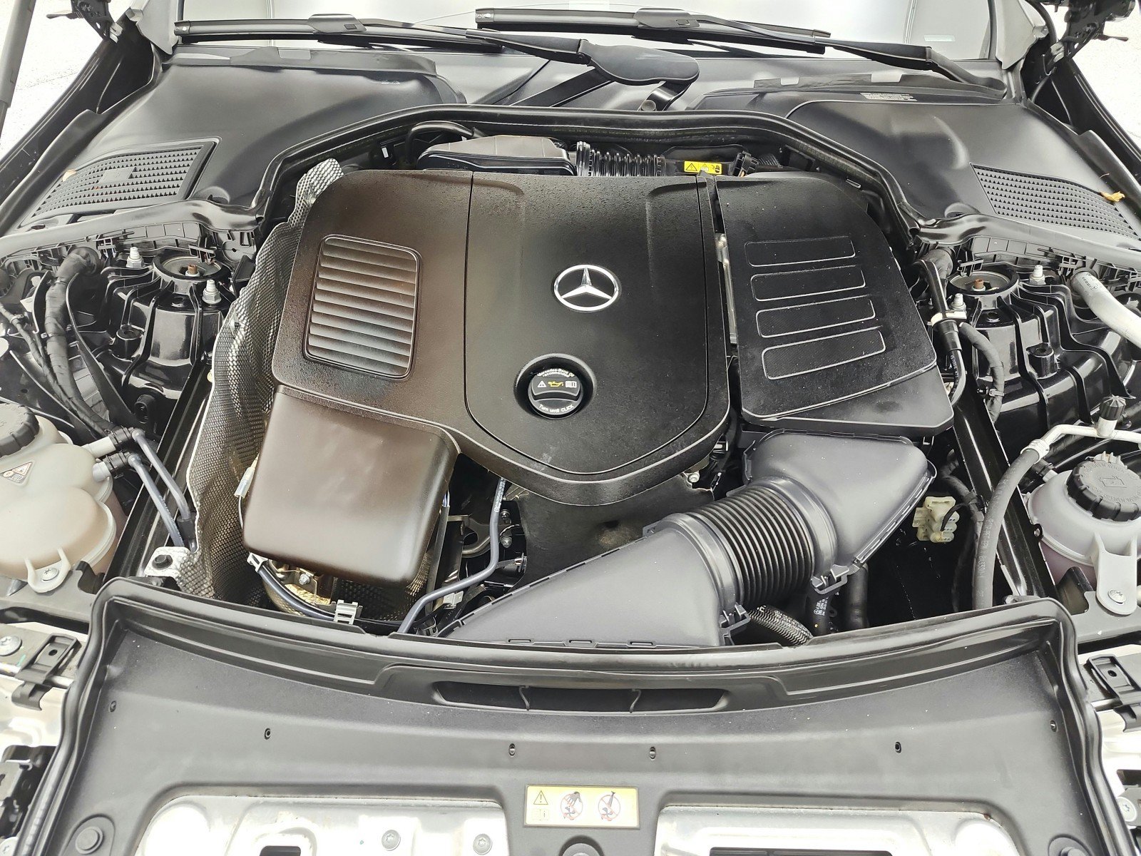 Certified 2022 Mercedes-Benz C 300 Sedan image 17