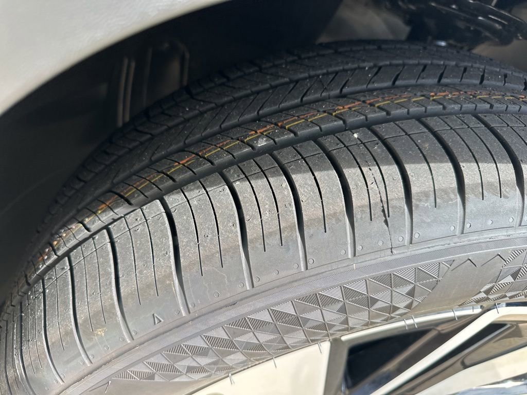 New 2026 Volkswagen Atlas SEL image 32