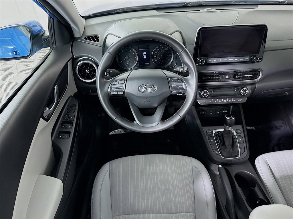 Certified 2023 Hyundai Kona SEL w/ Convenience Package image 4